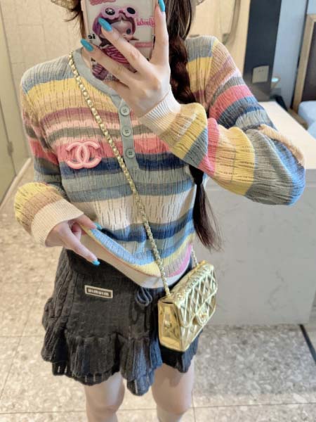 2026年10月14日入荷秋冬新作Chanelニットのセータ...