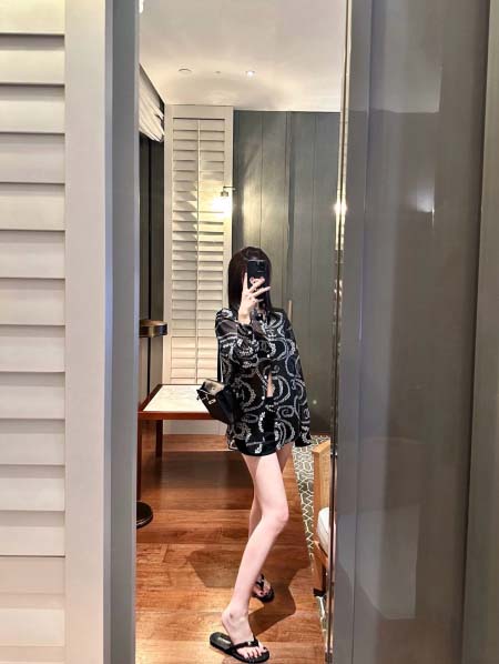 2026年10月14日入荷秋冬新作Chanelシャツ女性用フ...