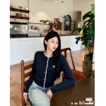 2026年10月15日入荷秋冬新作Chanel ニットカーディガン  女性用ファッション/誕生日プレゼント/贈り物 can工場