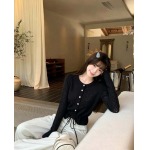 2026年10月15日入荷秋冬新作Chanel ニットカーディガン  女性用ファッション/誕生日プレゼント/贈り物 can工場