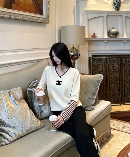 2026年10月15日入荷秋冬新作Chanel長袖女性用ファ...