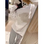 2026年10月15日入荷秋冬新作Chanel長袖女性用ファッション/誕生日プレゼント/贈り物 can工場
