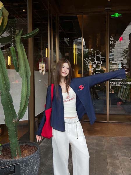 2026年10月15日入荷秋冬新作Chanel長袖女性用ファ...