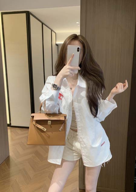 2026年10月15日入荷秋冬新作Chanelシャツ女性用フ...