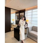 2026年10月15日入荷秋冬新作Chanel長袖女性用ファッション/誕生日プレゼント/贈り物 can工場