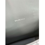 原版復刻人気新作 バレンシアガバッグ19x8x21cm C+工場★超厳選★入手困難な