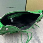 原版復刻人気新作 バレンシアガバッグ26X16X10CM C+工場★超厳選★入手困難な