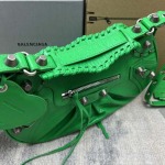 原版復刻人気新作 バレンシアガバッグ26X16X10CM C+工場★超厳選★入手困難な