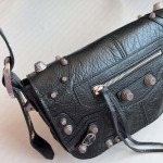 原版復刻人気新作 バレンシアガバッグ24X14X5cmC+工場★超厳選★入手困難な