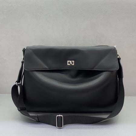 原版復刻人気新作 バレンシアガバッグ40x11x30cmC+...