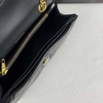 原版復刻人気新作 バレンシアガバッグ25x15x9.5cmC+工場★超厳選★入手困難な