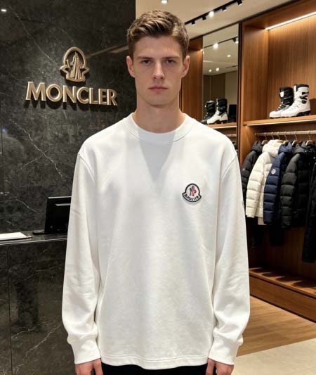 2026年10月26日入荷秋冬新作Moncler長袖Tシャツ高級品超厳選★入手困難/誕生日プレゼント/LD工場