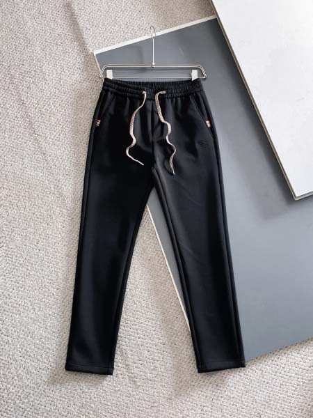 2026年10月28日入荷秋冬新作Burberryスラックス高級品/誕生日プレゼント/KD工場