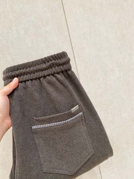 2026年10月29日入荷秋冬新作Louis Vuittonスラックス高級品/誕生日プレゼントM~3XL/KD工場